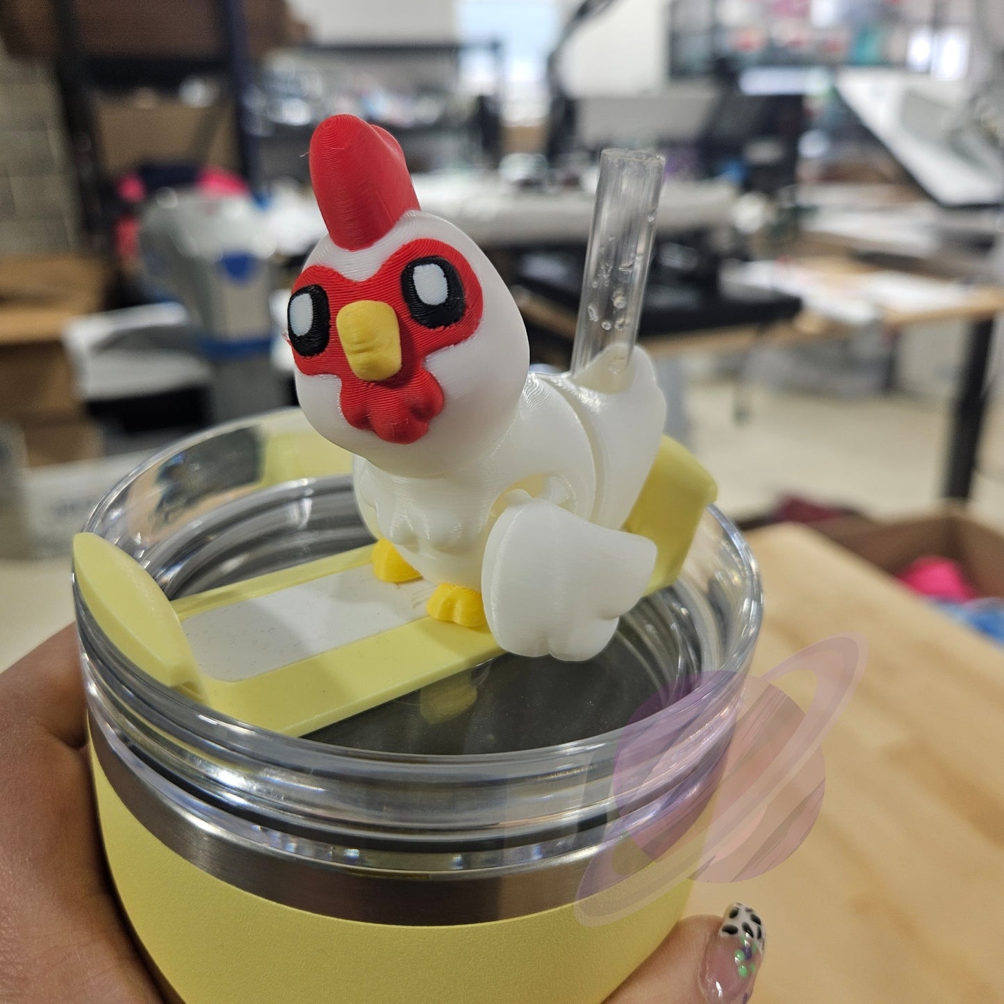 HEN CHICKEN STRAW BUDDY