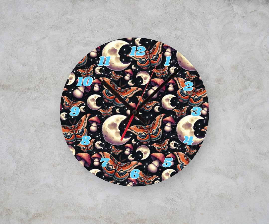 LUNAR MOTH β Custom Framed Clock (10β Round)