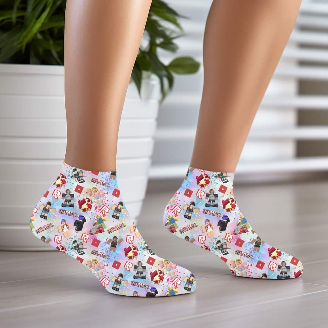 Blox Splatter - Custom Socks for Everyday Comfort