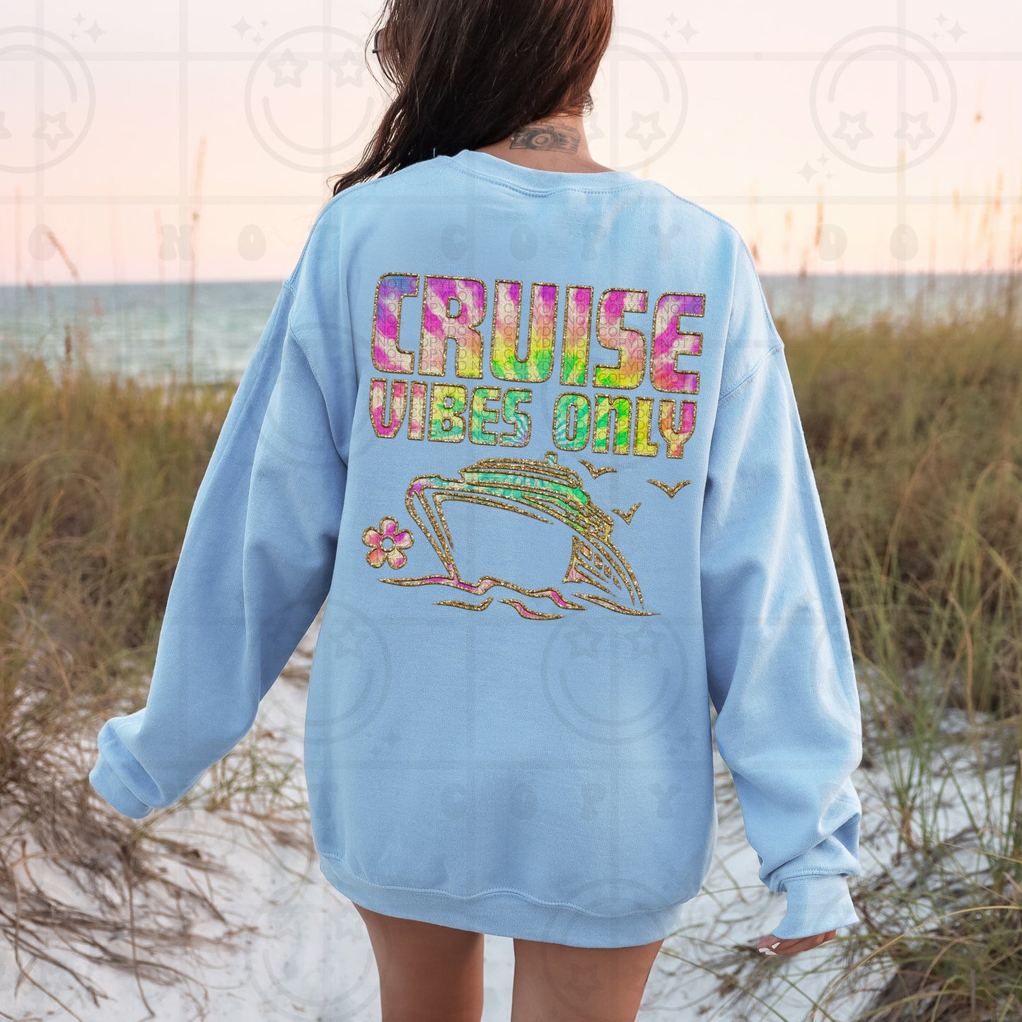 CRUISE VIBES ONLY SWEATER