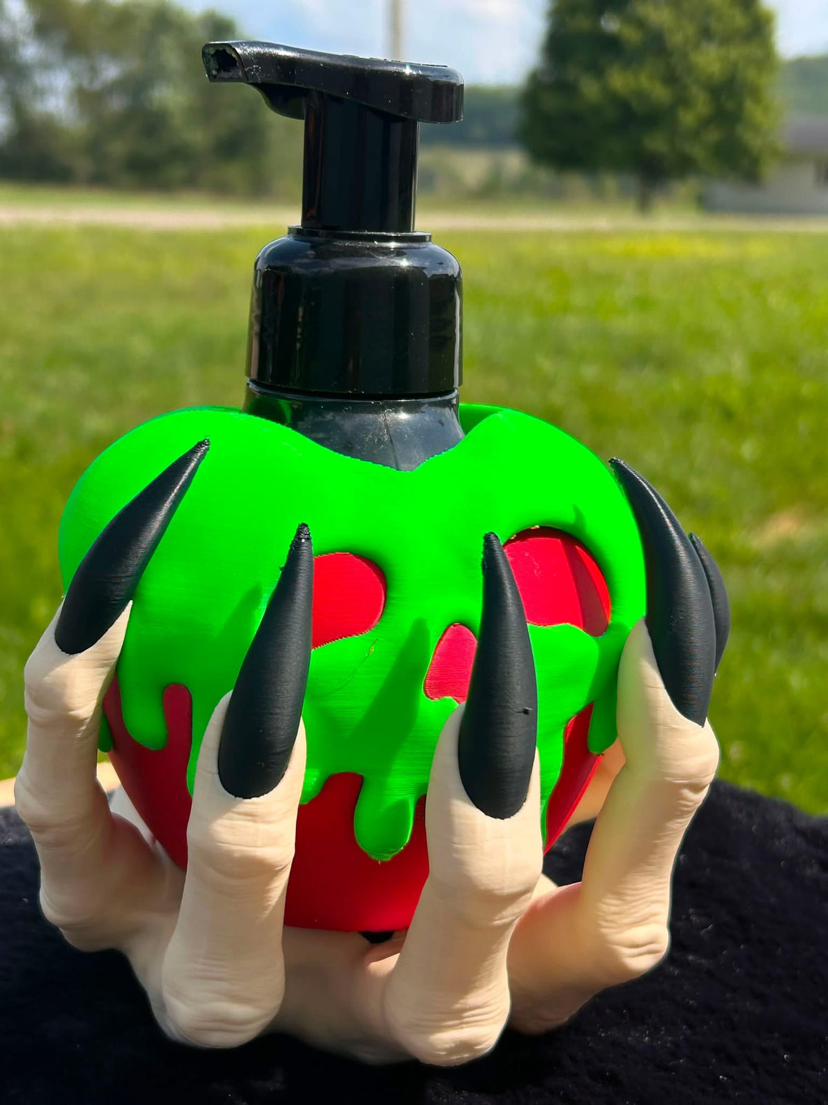 3D Poison apple BBW soap holder