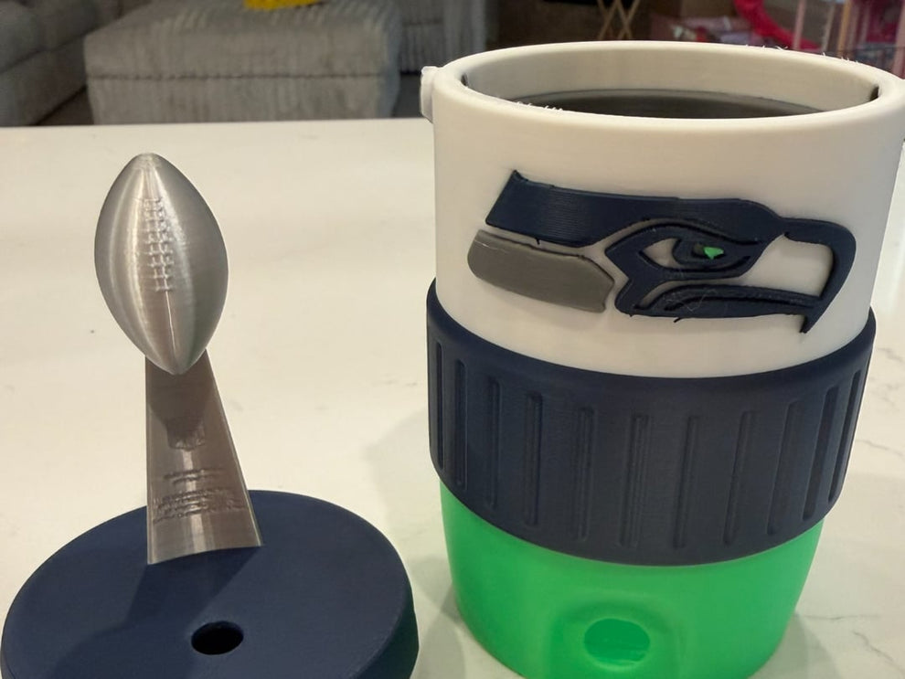 3D PRINTED CUSTOM 12 OUNCE CAN HOLDERS